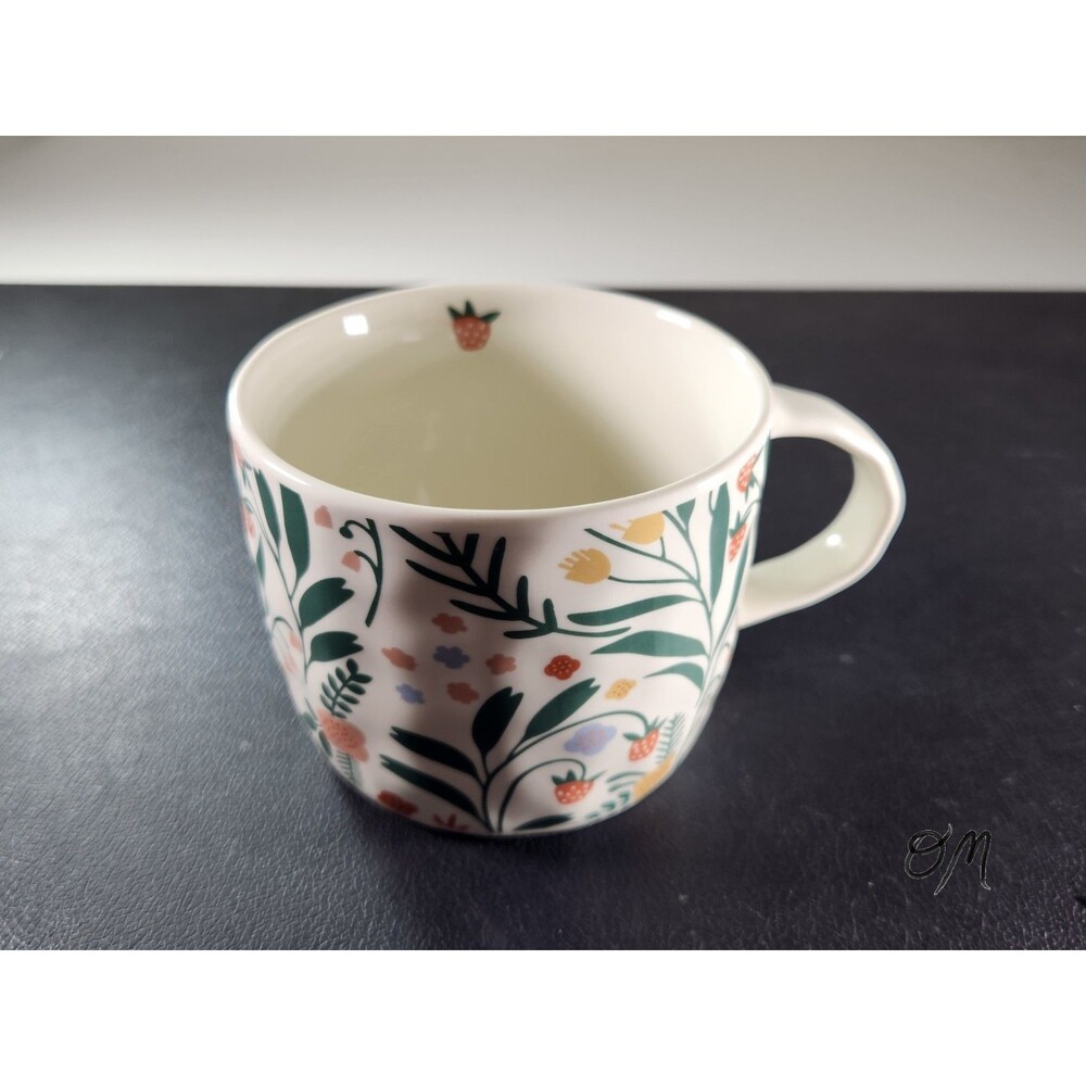Strawberries and Flowers Cottagecore 14oz Mainstays Ceramic Coffee Mug